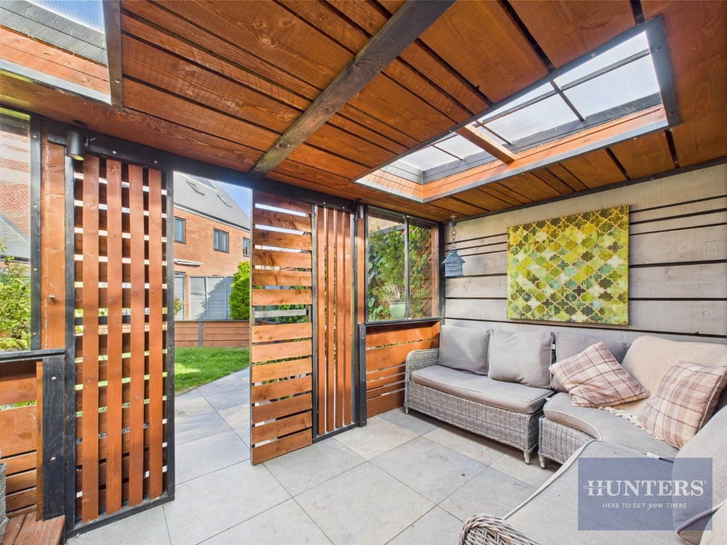 Sapphire Road, Bishops Cleeve, Cheltenham