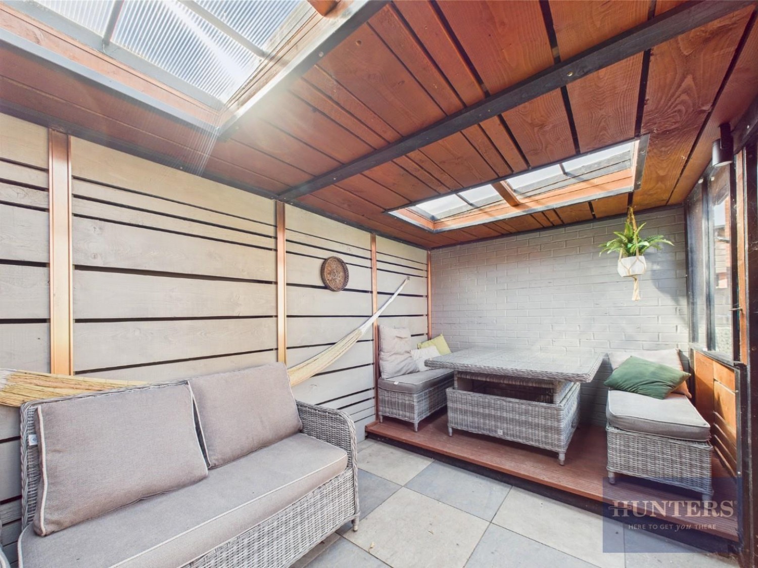 Sapphire Road, Bishops Cleeve, Cheltenham
