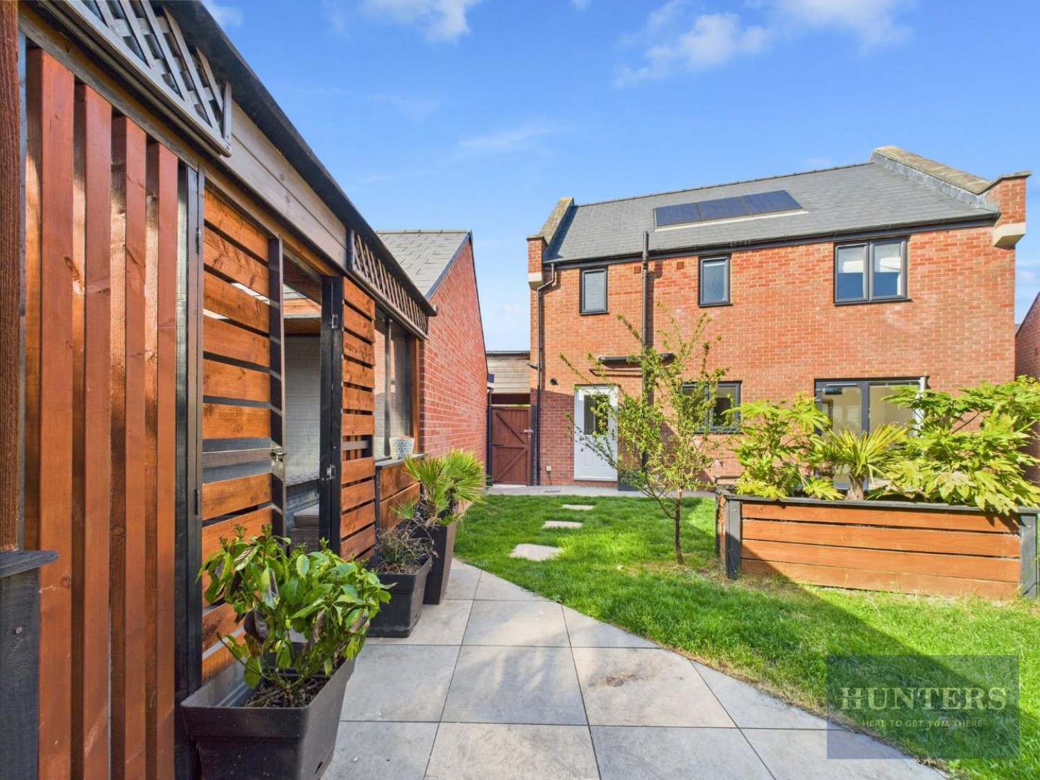 Sapphire Road, Bishops Cleeve, Cheltenham
