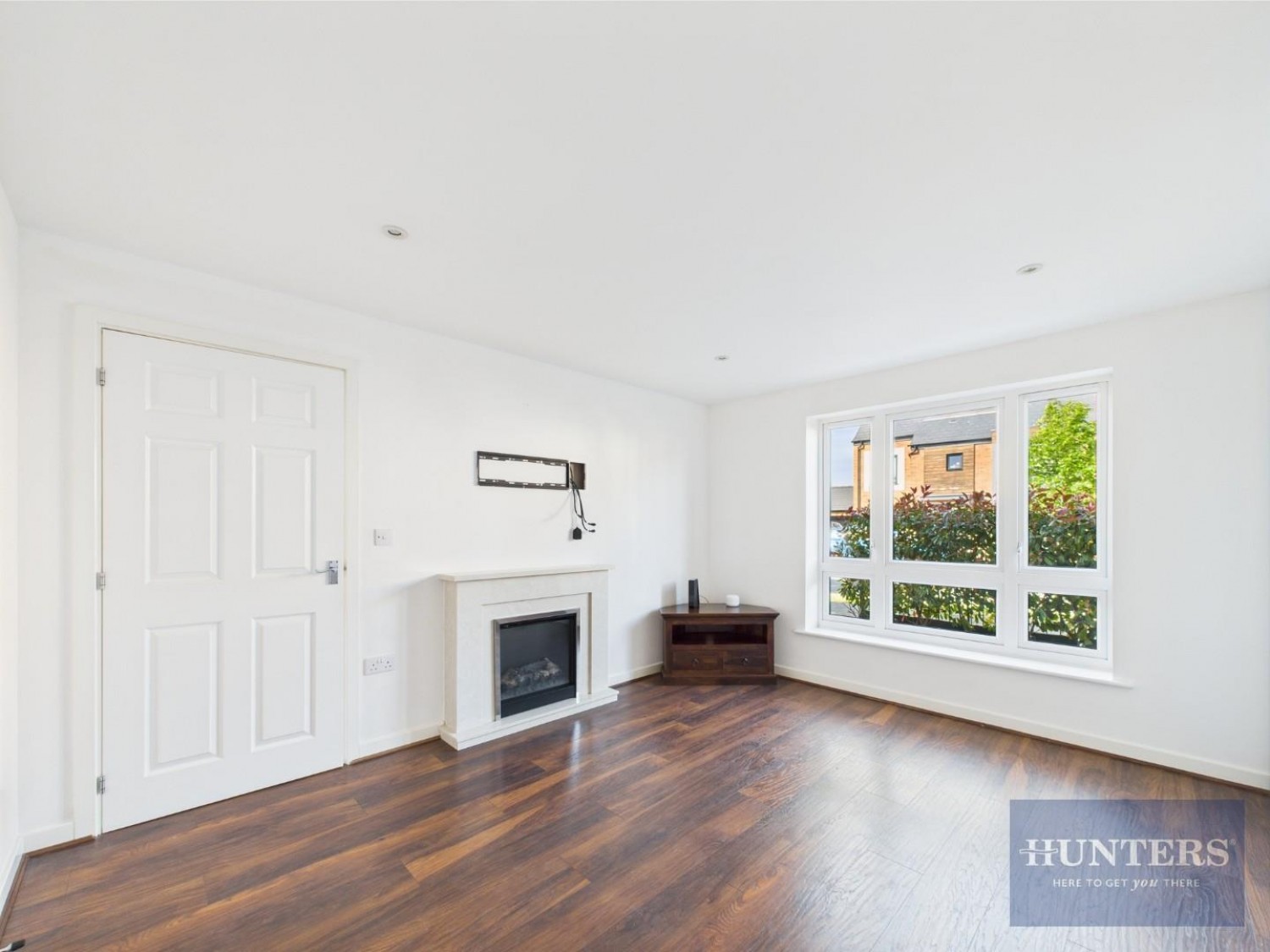 Sapphire Road, Bishops Cleeve, Cheltenham