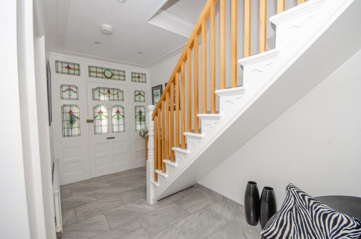 Cleeve Park Road, Downend, Bristol, BS16 6DN