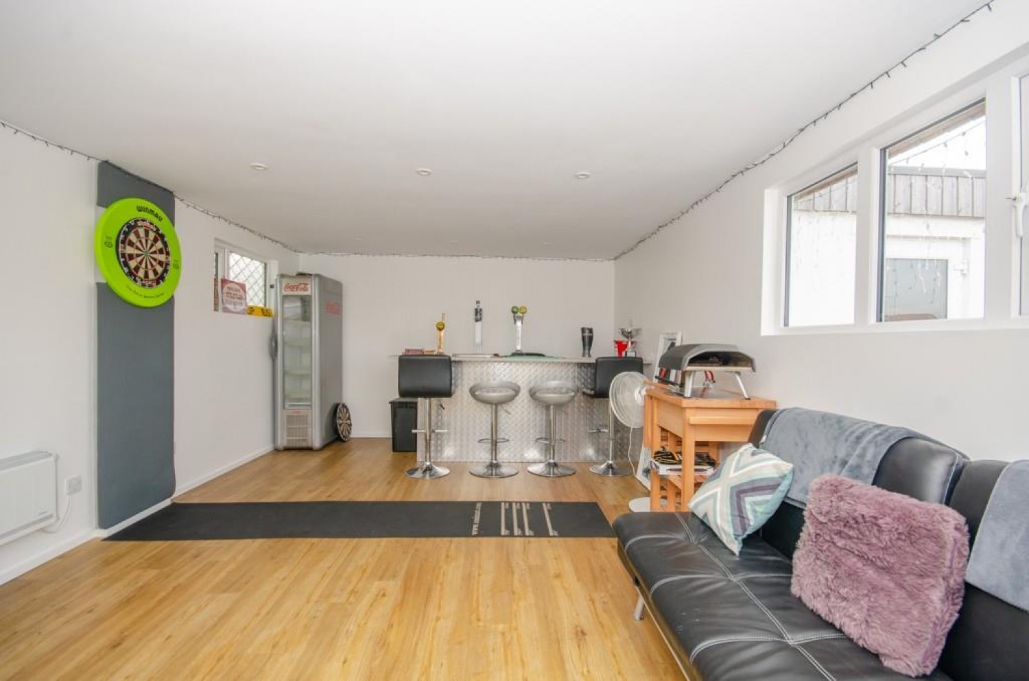 Cleeve Park Road, Downend, Bristol, BS16 6DN