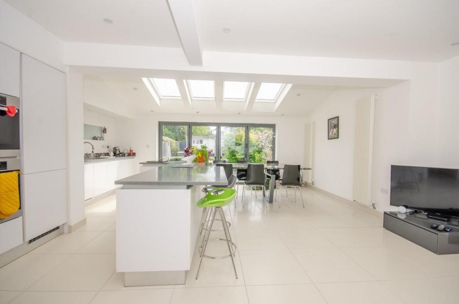 Cleeve Park Road, Downend, Bristol, BS16 6DN