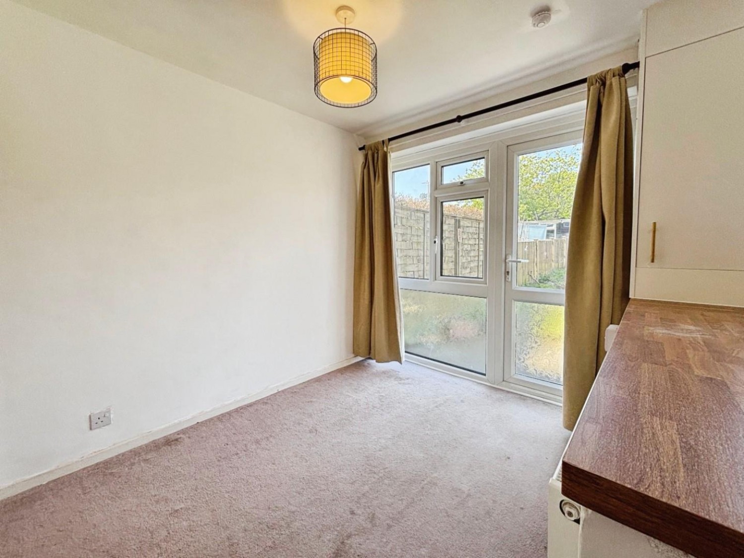 Hill View, Ashford