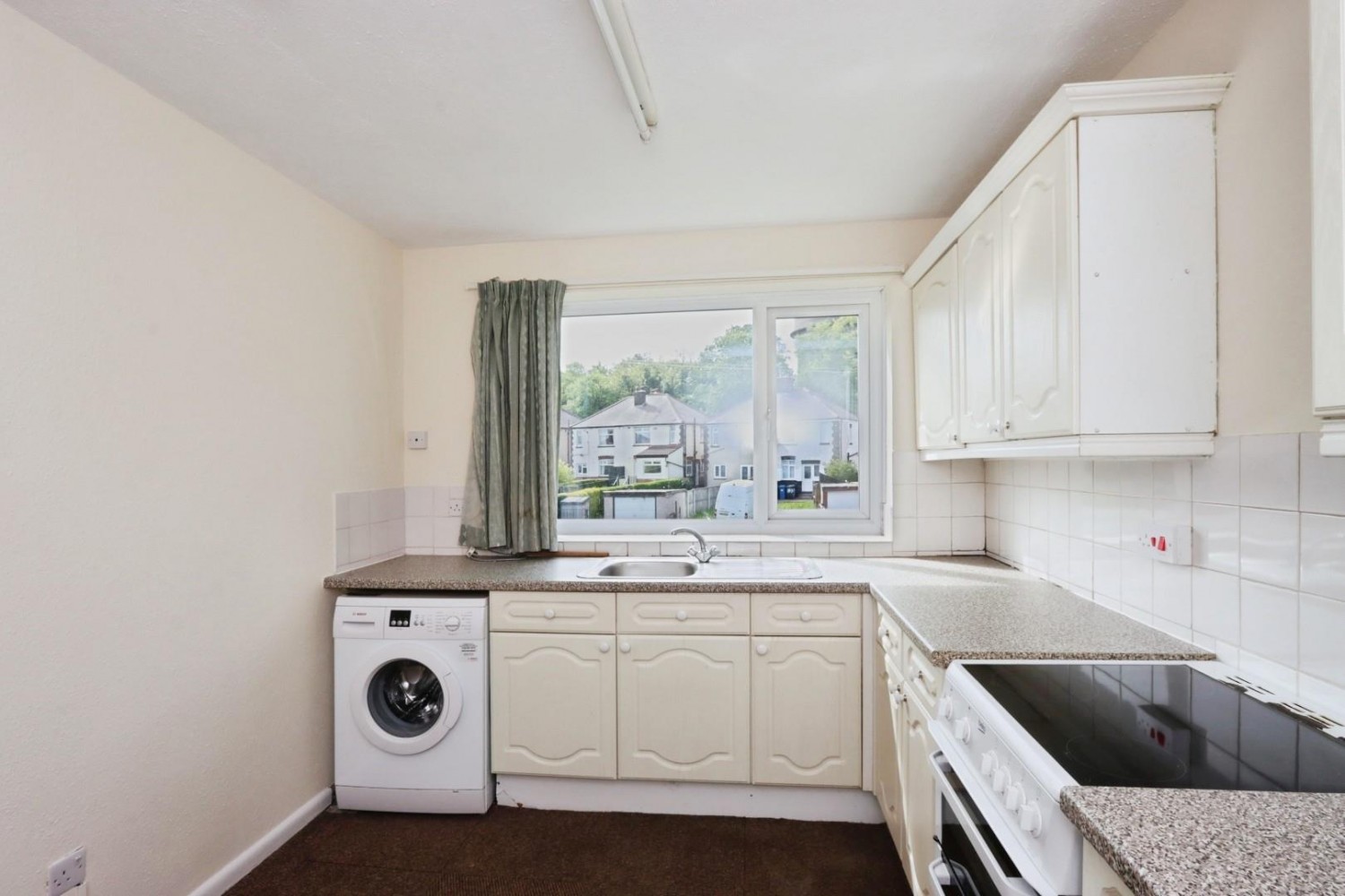Clover Court, Backmoor Road Sheffield, S8 8LB