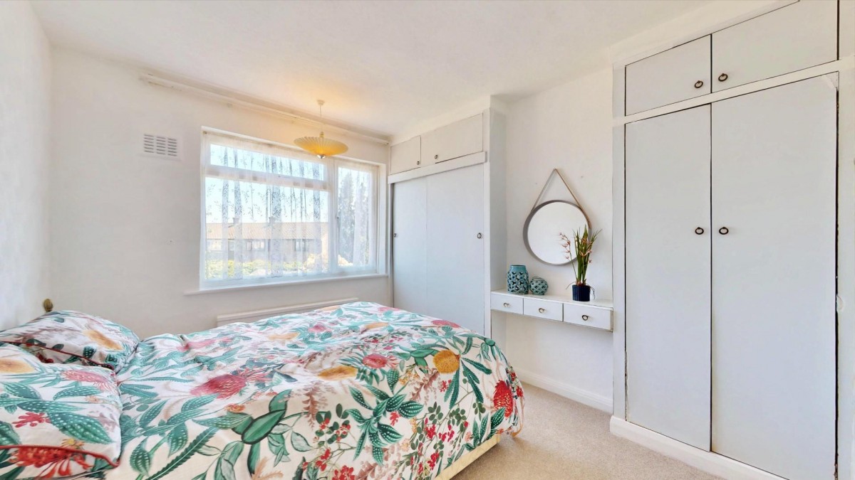 Stanley Avenue, Dagenham, RM8