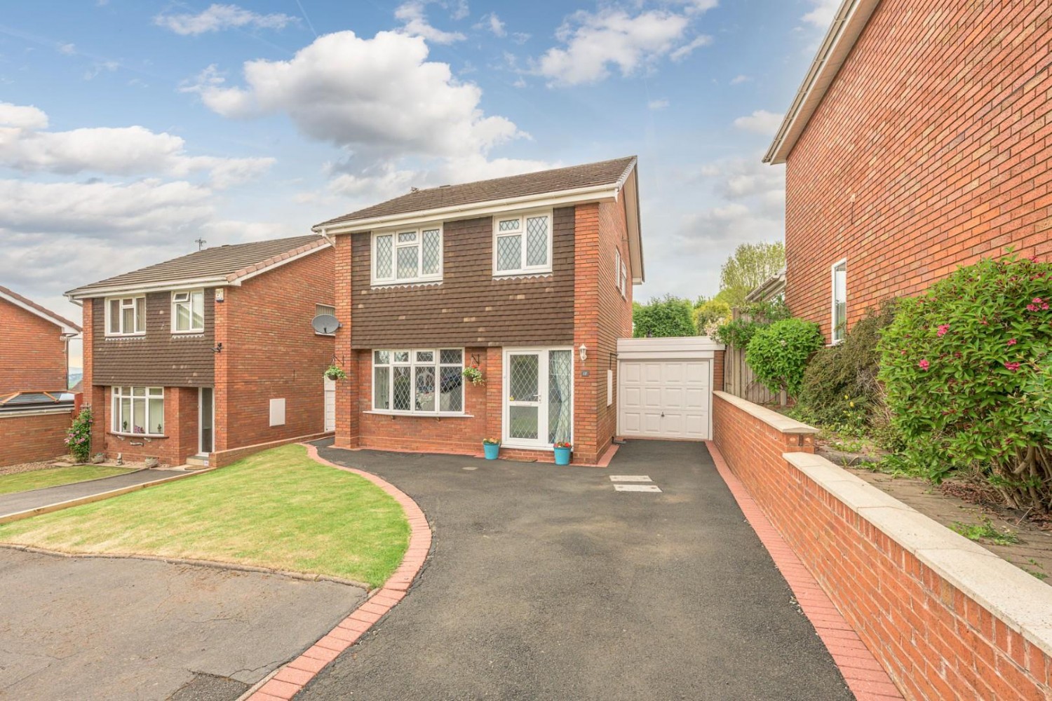 Avington Close, Sedgley