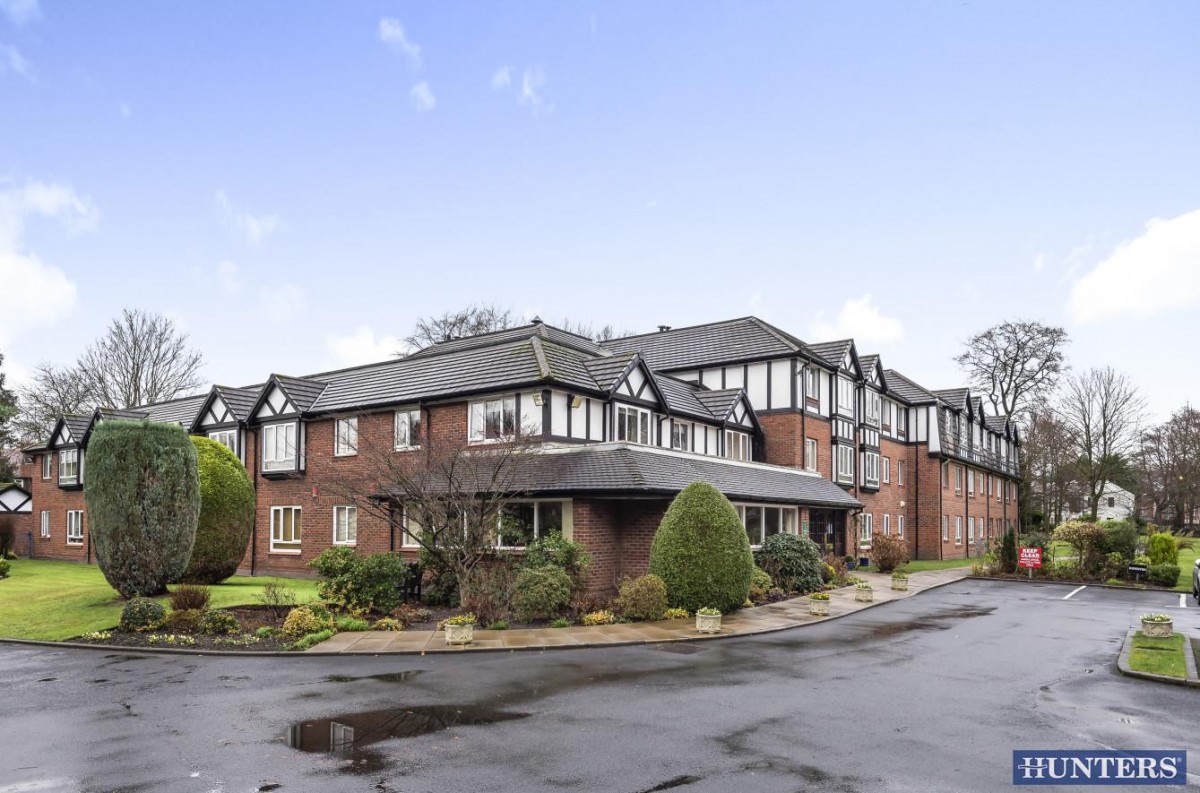 Barton Road, Worsley, Manchester