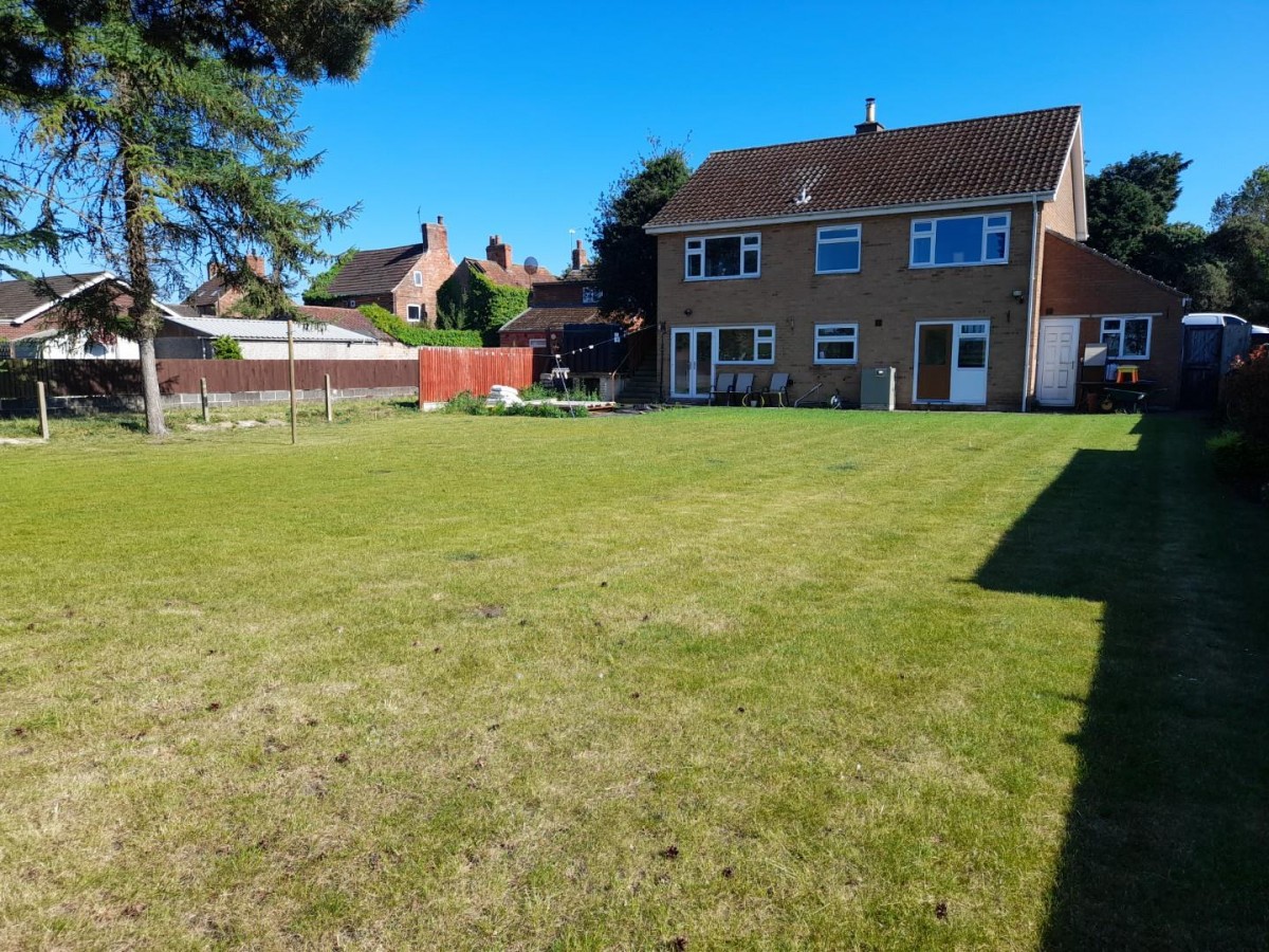 High Street, Blyton, Gainsborough, DN21 3JX