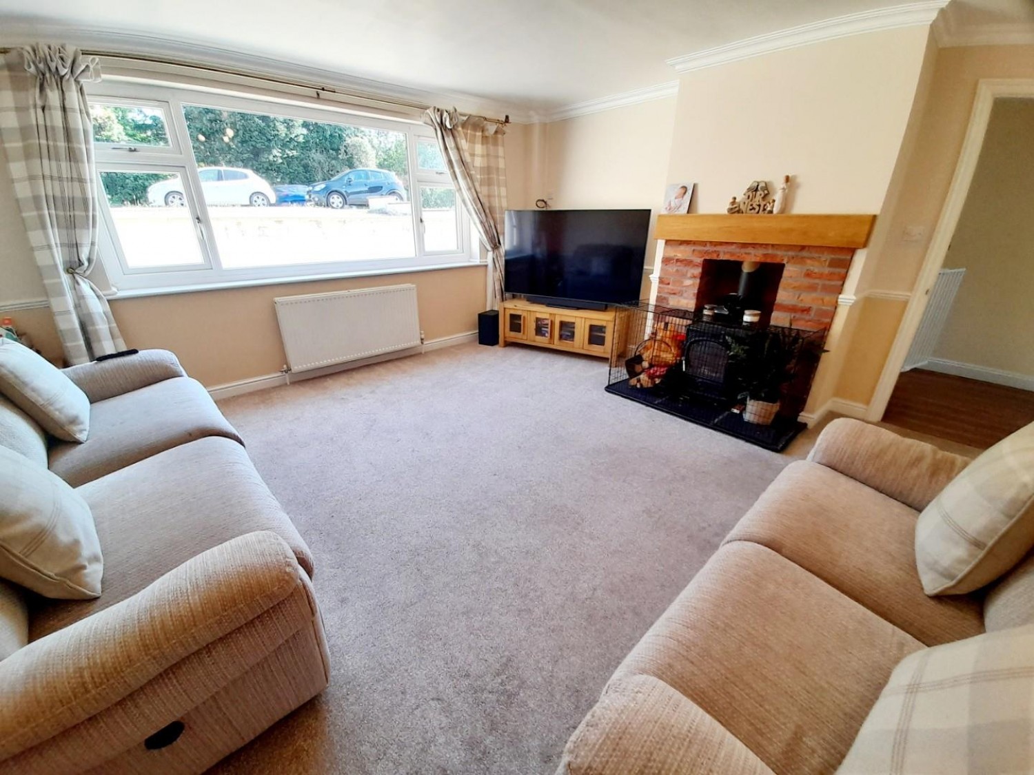 High Street, Blyton, Gainsborough, DN21 3JX