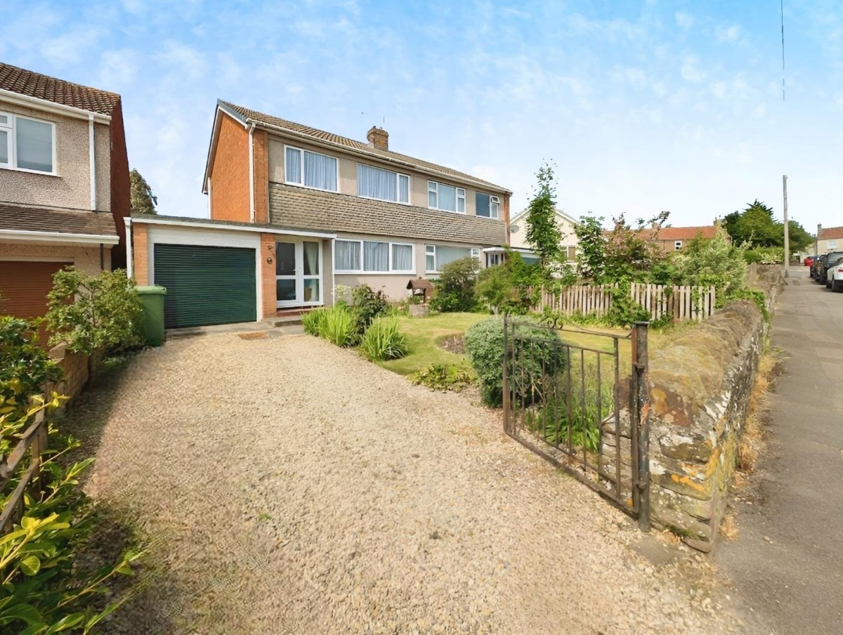 Woodend Road, Coalpit Heath, BS36 2LH