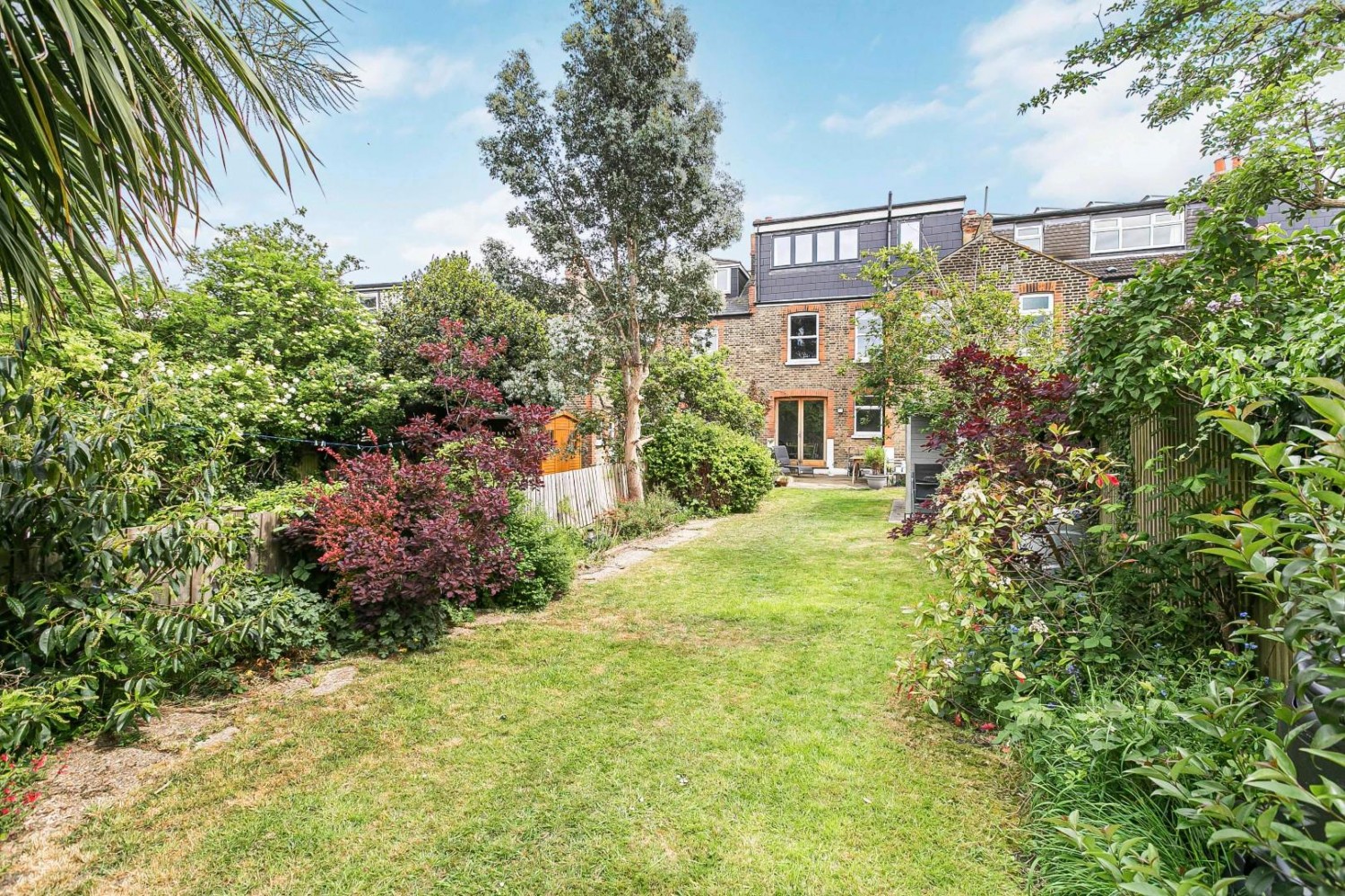 Brockley Rise, London, SE23 1NL