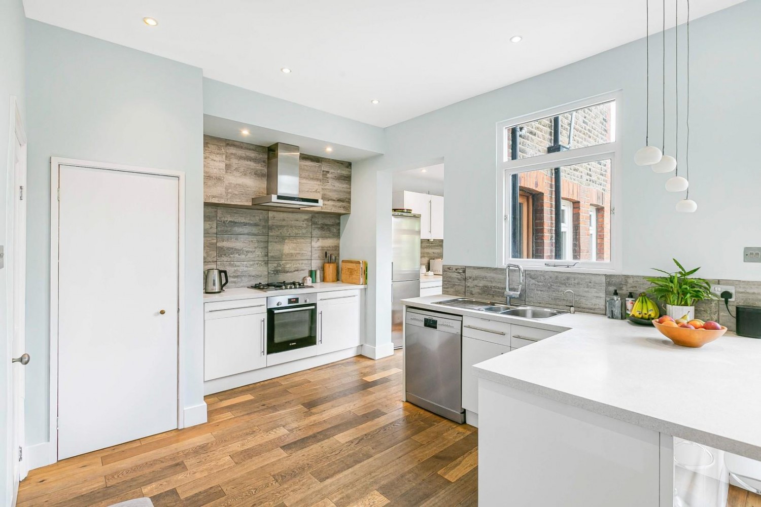 Brockley Rise, London, SE23 1NL