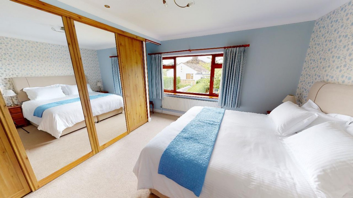 Carr Lane, Rawdon, Leeds