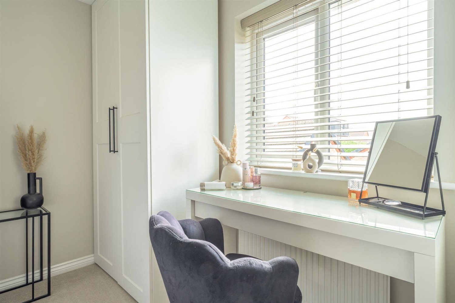 Pullman Drive, Kingswinford, DY6 7BE