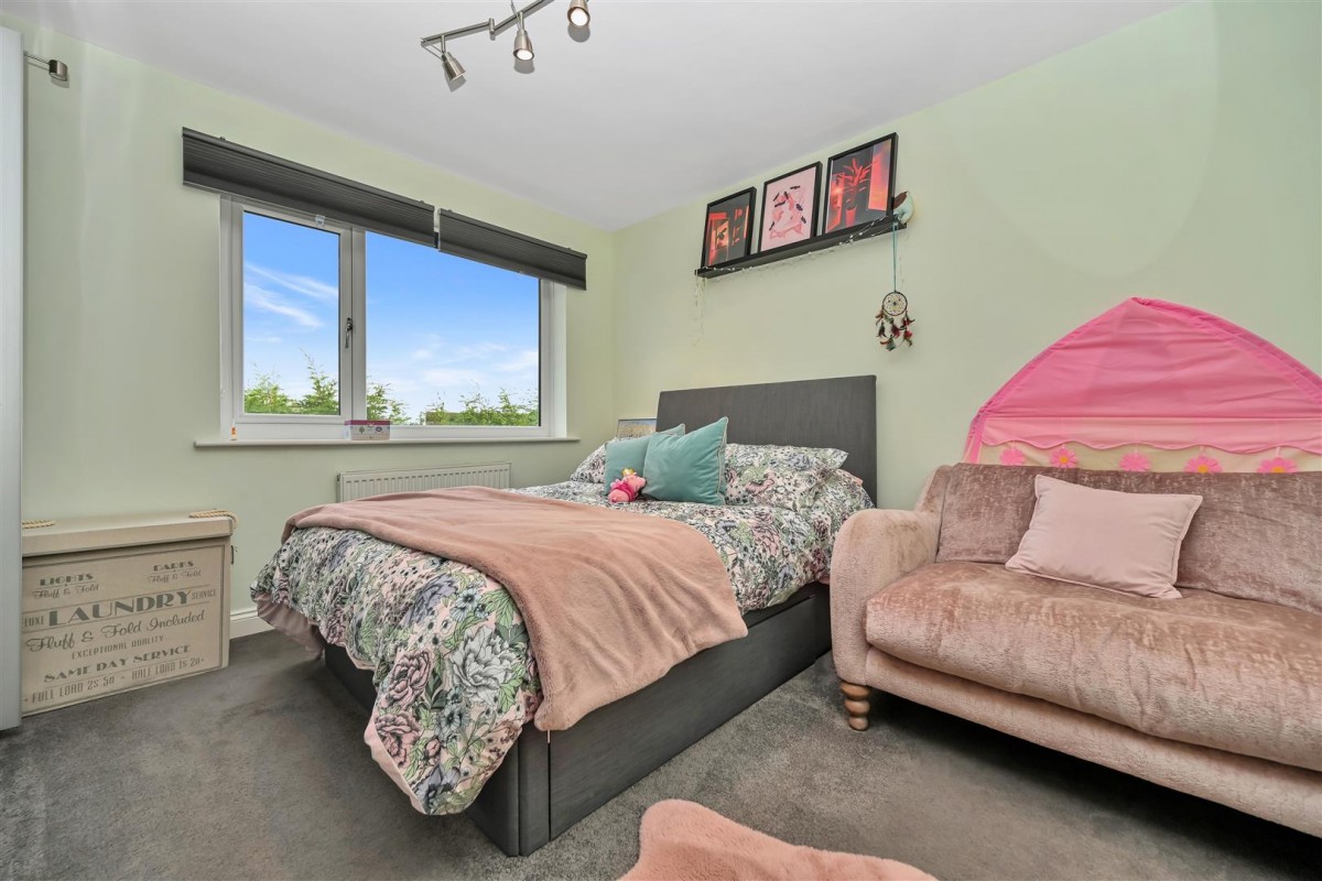 Greenhills, Rawdon, Leeds