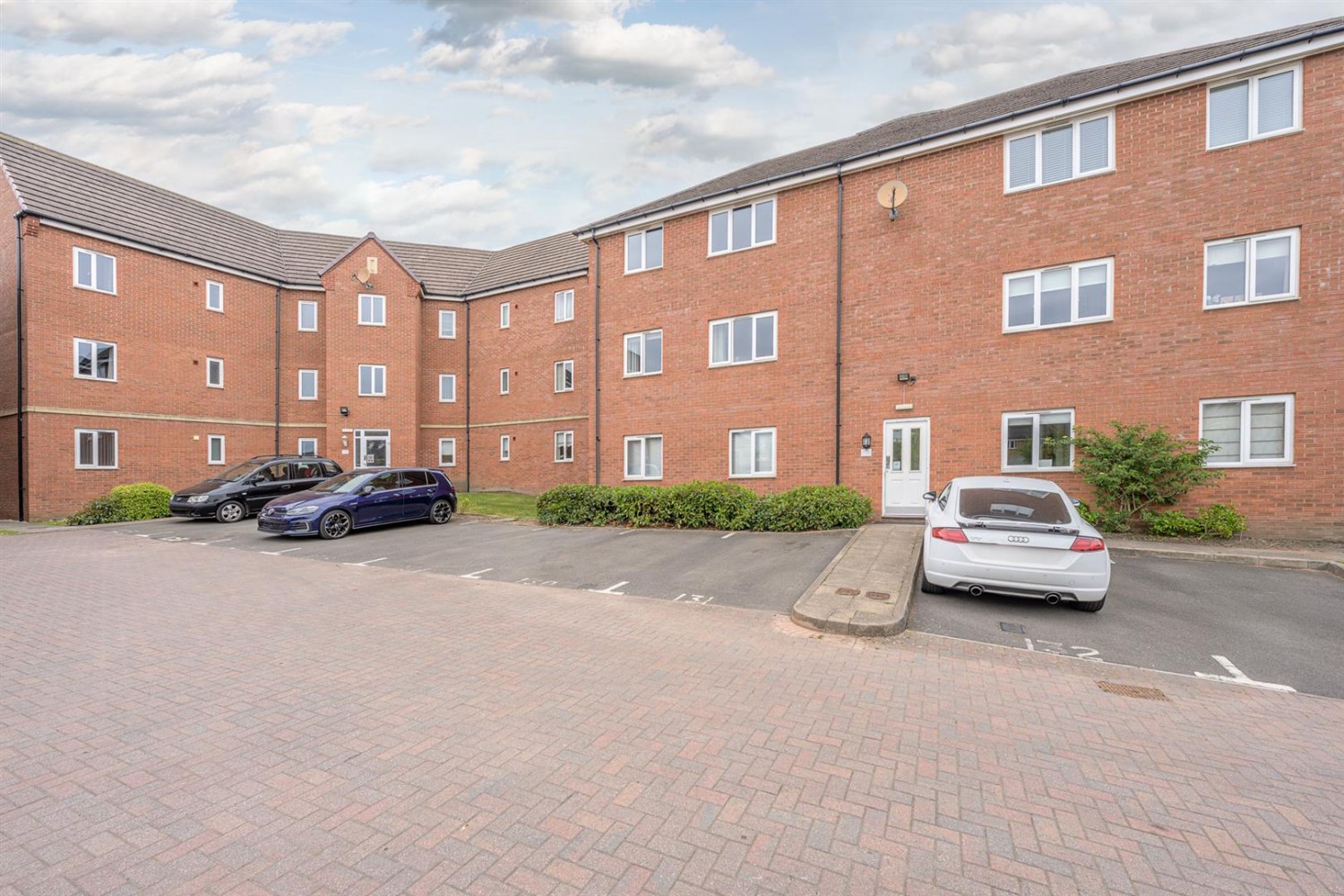 Halt Mews, Kingswinford, DY6 7BF