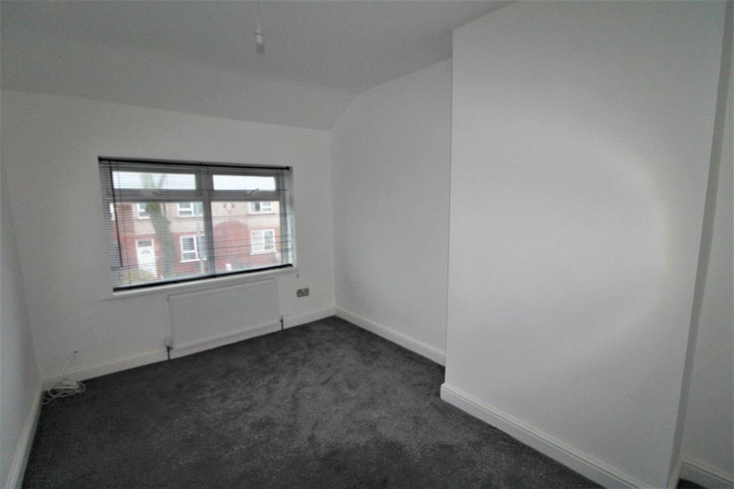 Valley Road, Middleton, Manchester, M24 2ND