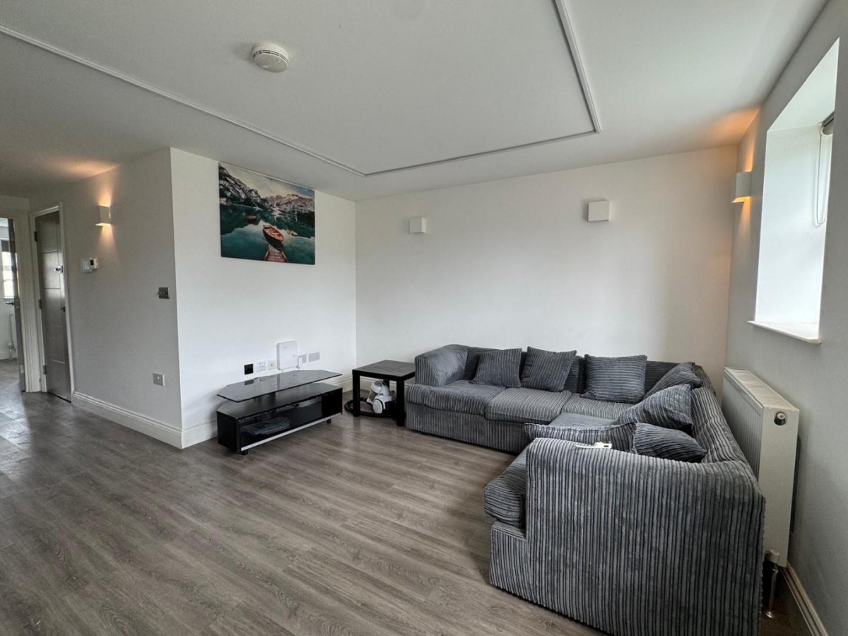 Chamberlayne Avenue, Wembley, Middlesex, HA9 8SS