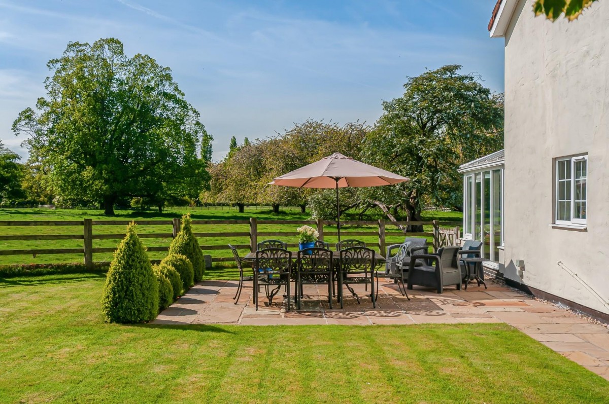 Lilac Cottage, Redwood Drive, Brandesburton, YO25 8UH
