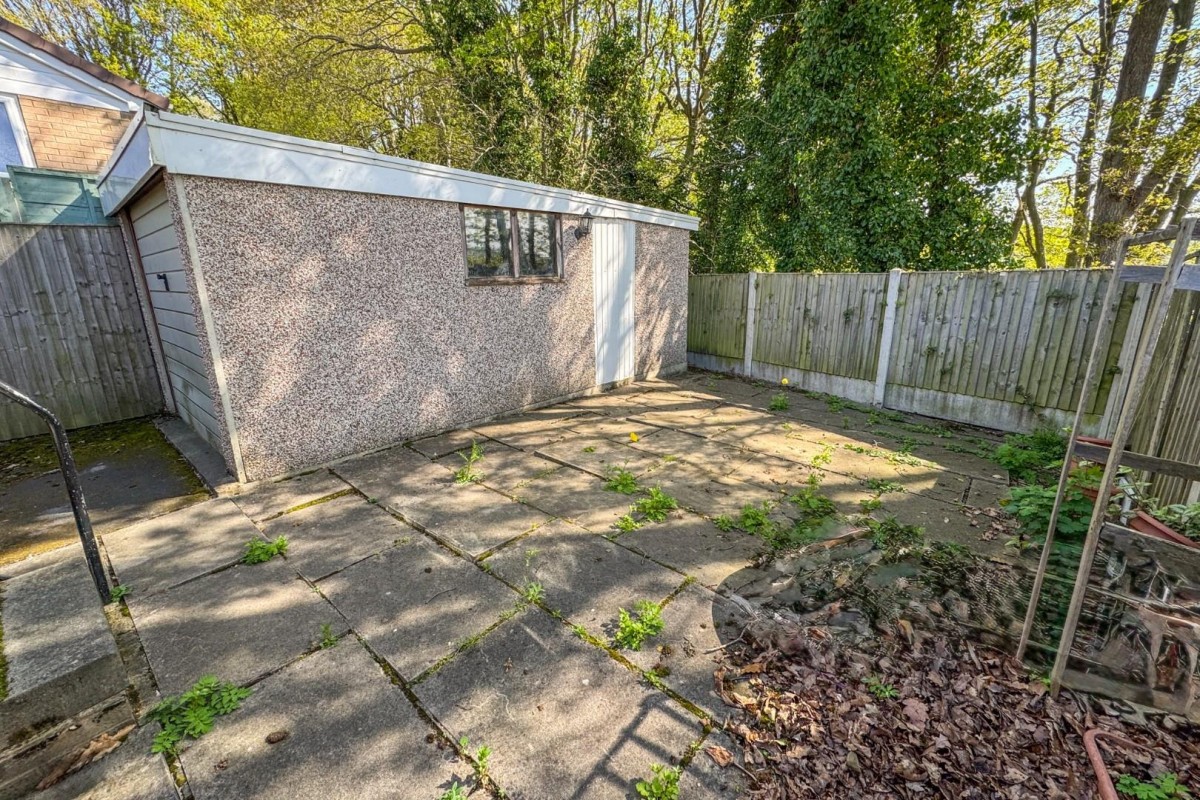 Woodhall Drive, Leeds