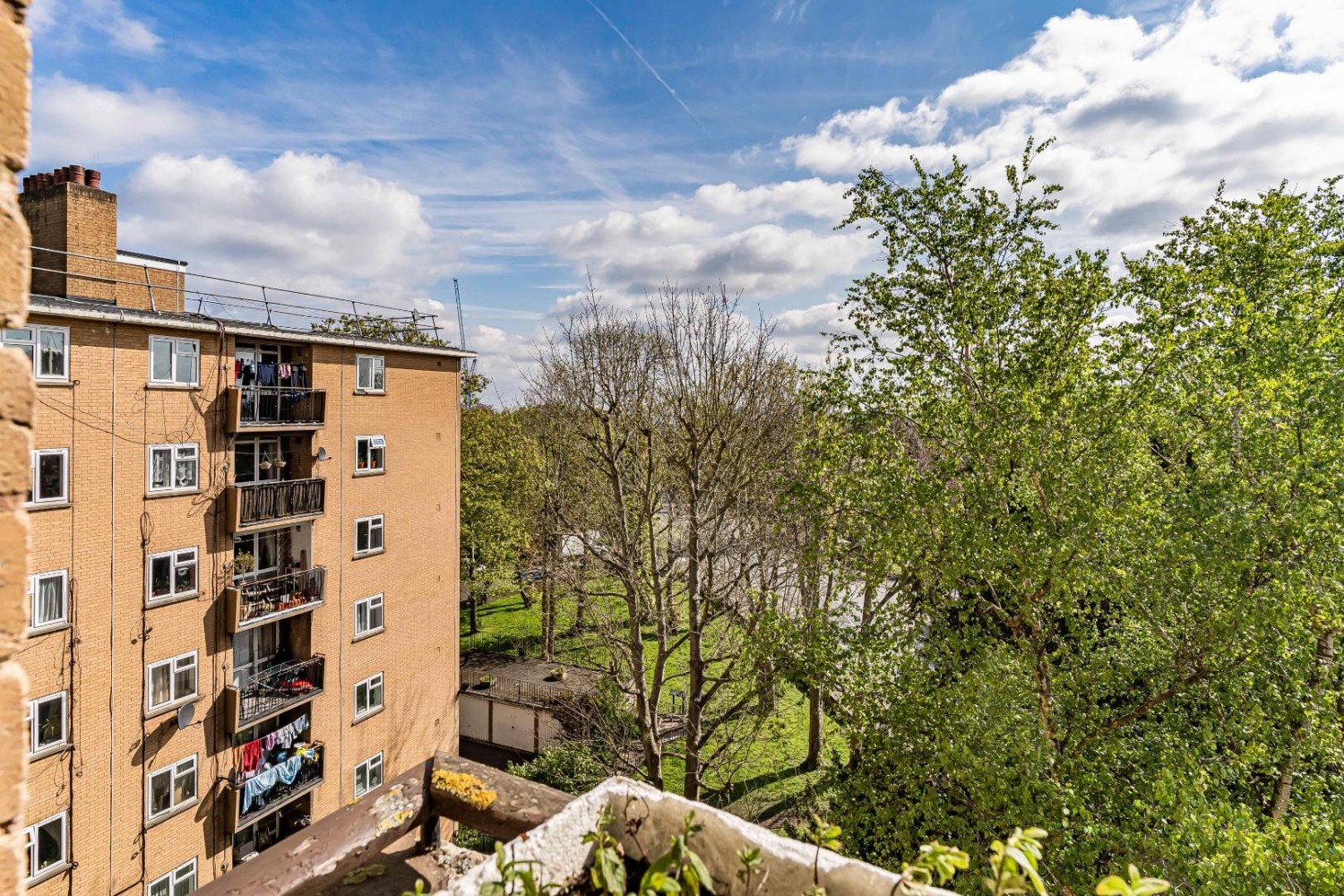 Crescent Wood Road, London