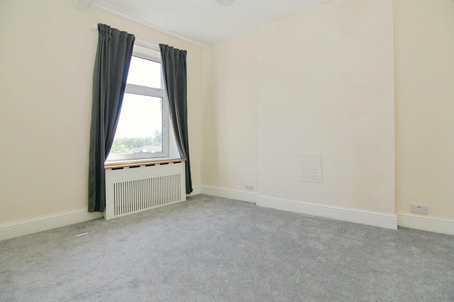Littlemoor Road, Pudsey, LS28 9EP