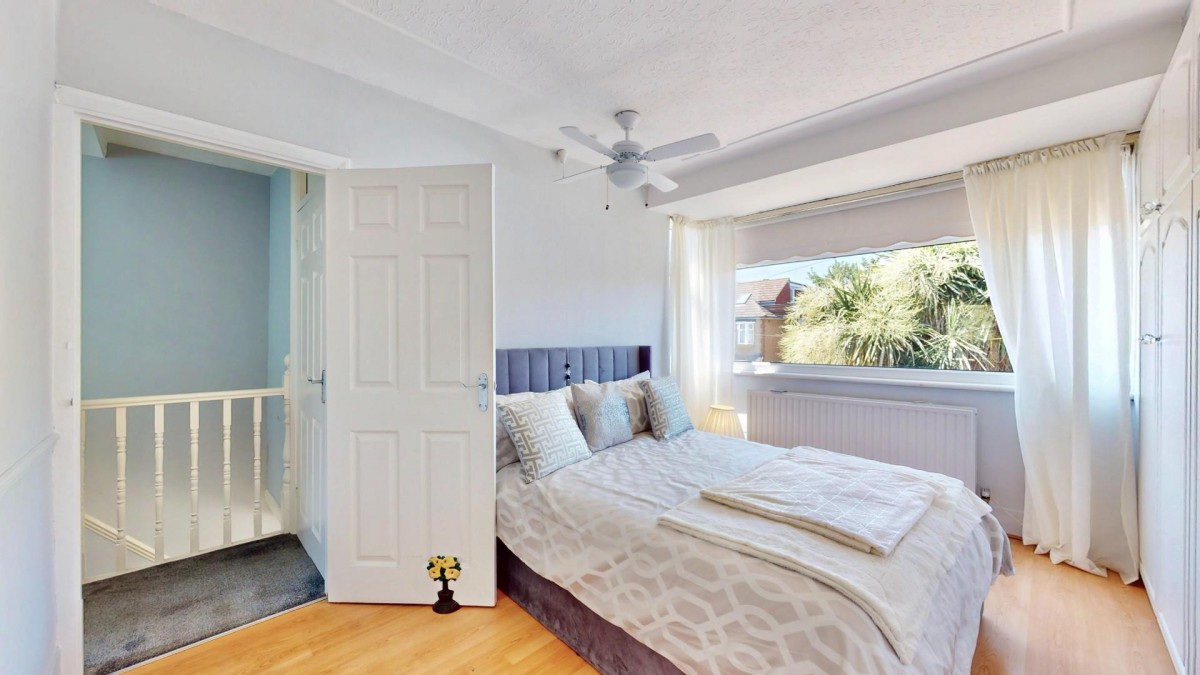 Grosvenor Road, Dagenham, RM8