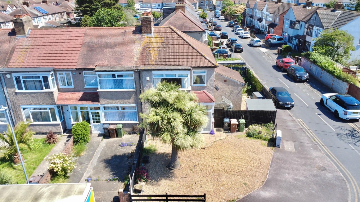 Grosvenor Road, Dagenham, RM8