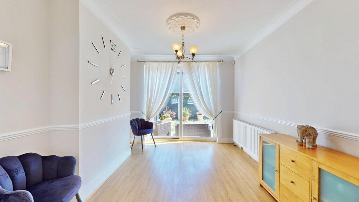 Grosvenor Road, Dagenham, RM8