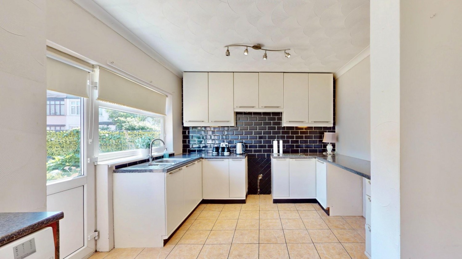 Grosvenor Road, Dagenham, RM8