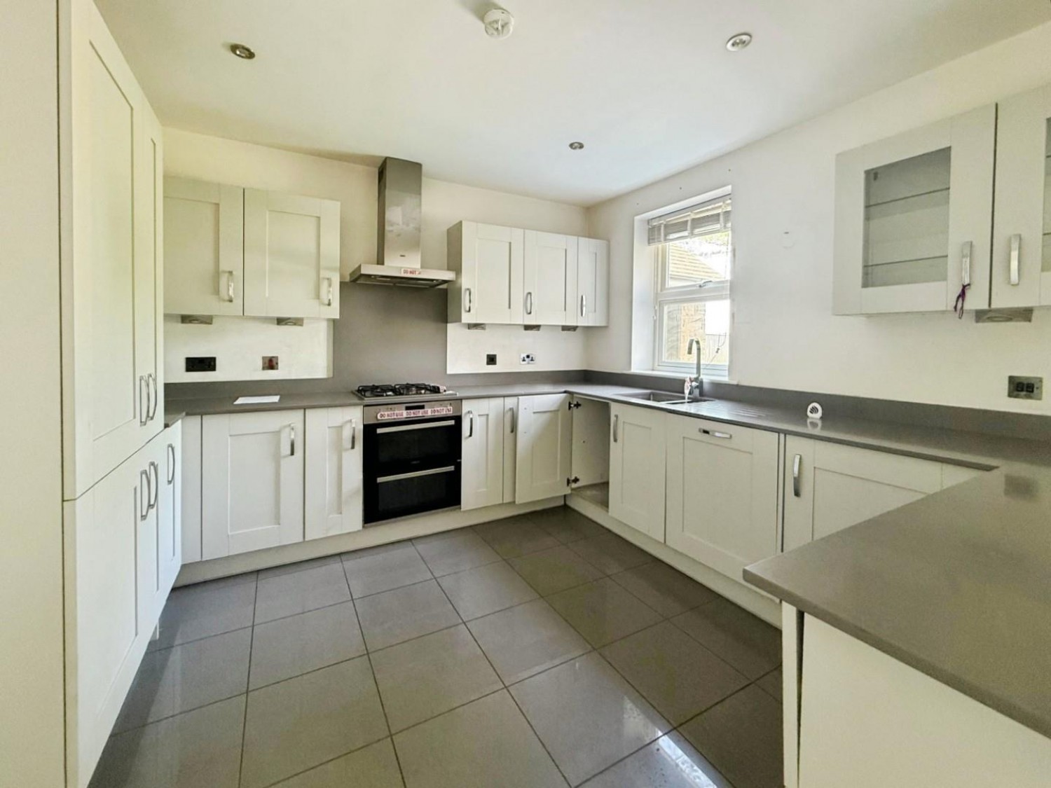 5 bedroom House for sale in Connaught Court, Harrogate