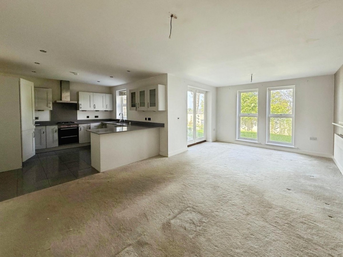 Connaught Court, Harrogate