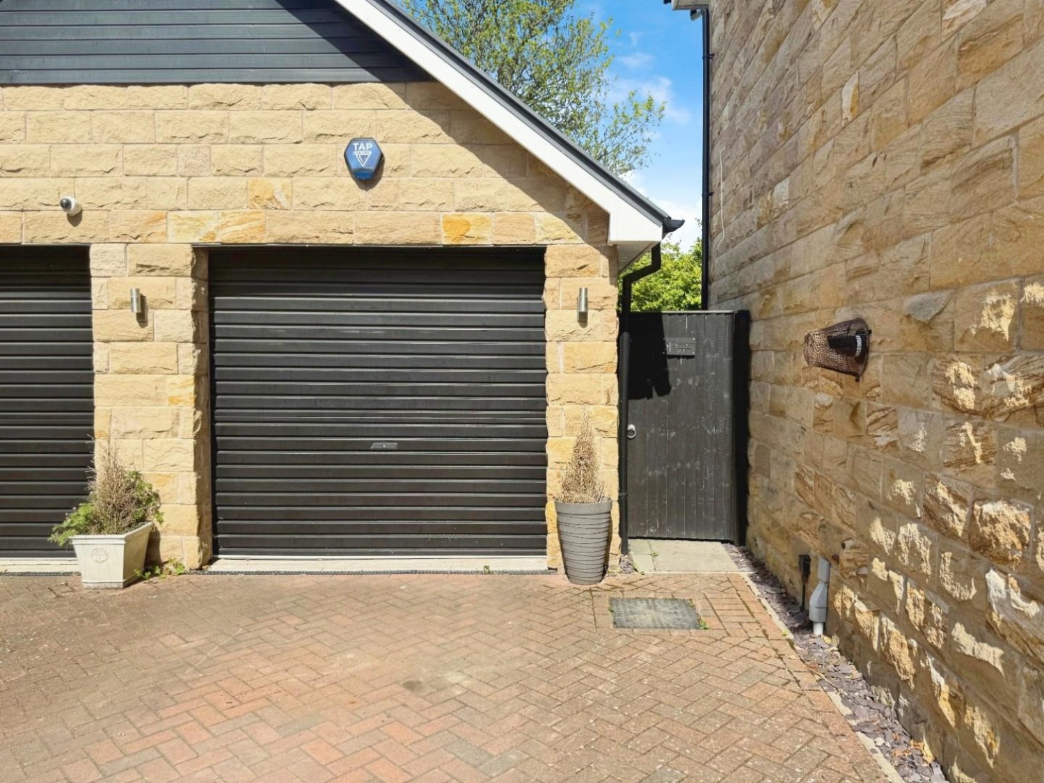5 bedroom House for sale in Connaught Court, Harrogate