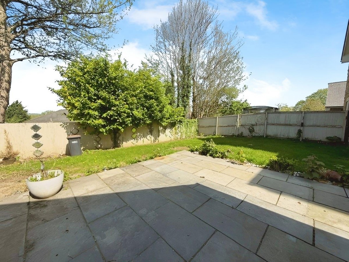 Connaught Court, Harrogate