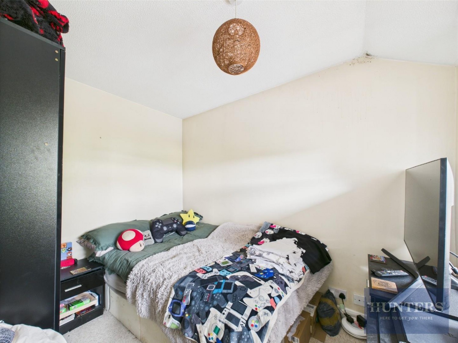 Colesbourne Road, Benhall, Cheltenham, GL51 6DN
