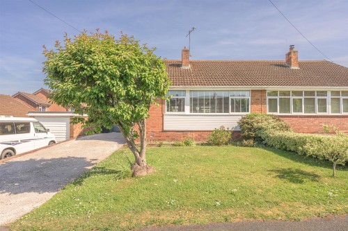 Woodland Close, Pedmore, Stourbridge, DY9 0TQ