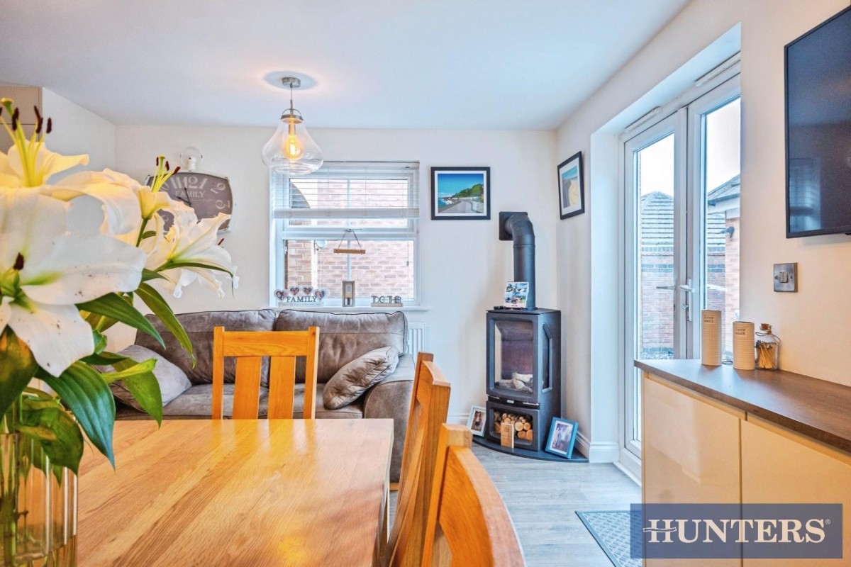 Cormorant Close, Filey, YO14 0ED