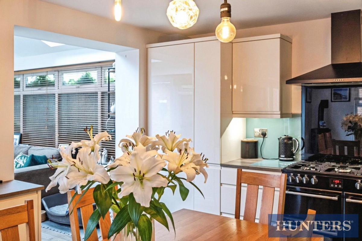 Cormorant Close, Filey, YO14 0ED