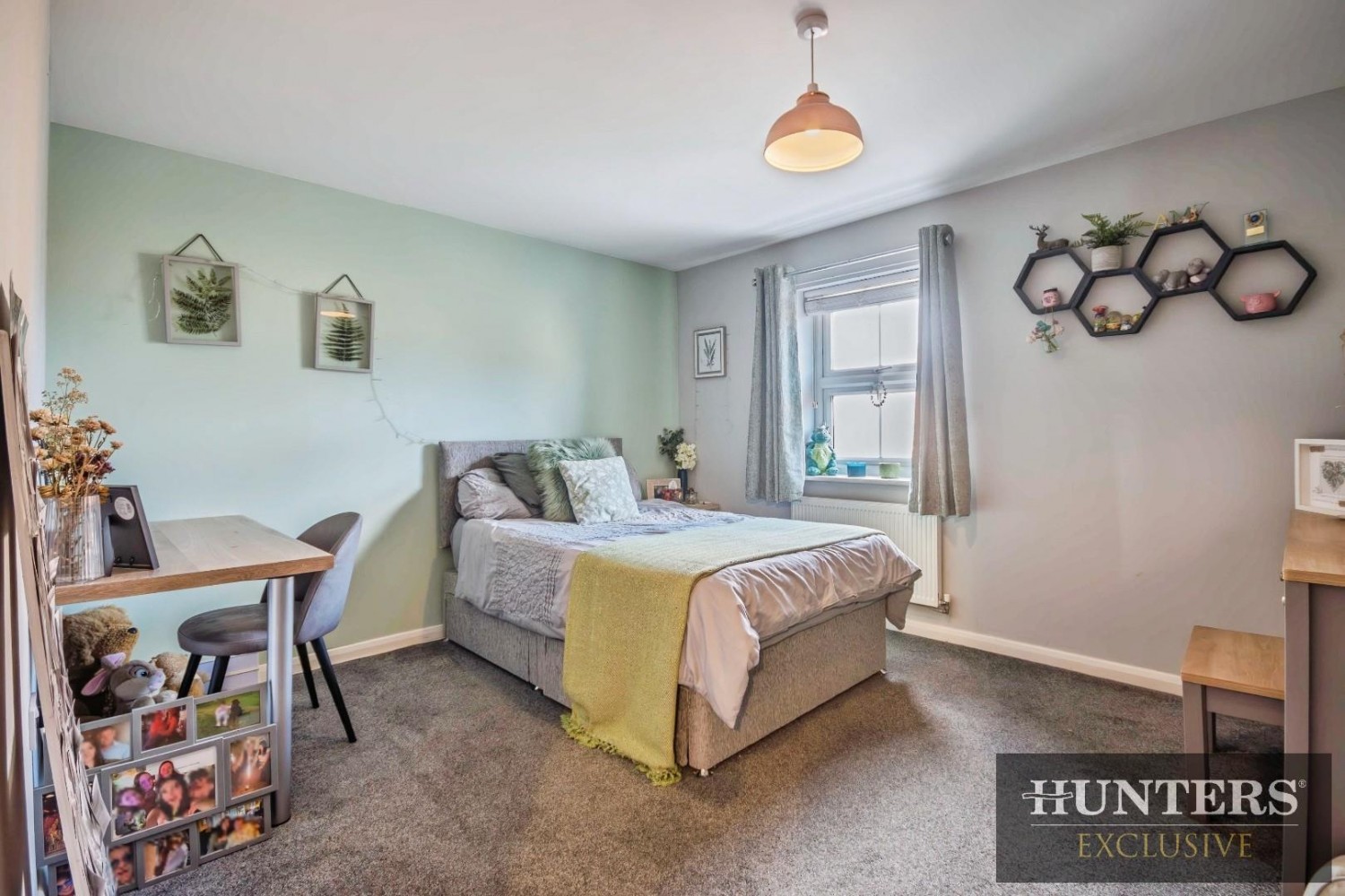 Cormorant Close, Filey, YO14 0ED