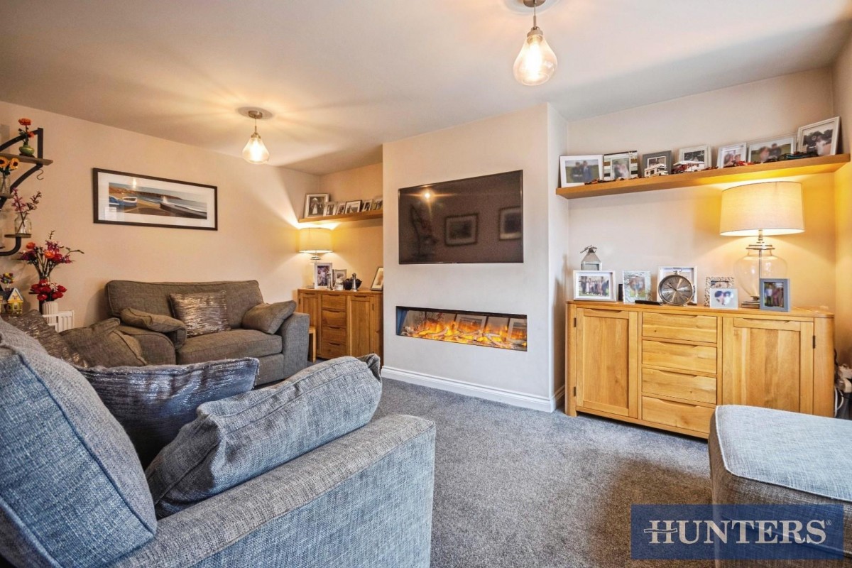 Cormorant Close, Filey, YO14 0ED