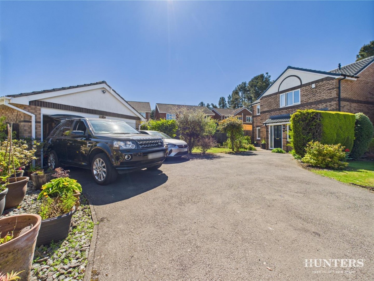 Plover Drive, Burnopfield, Newcastle Upon Tyne