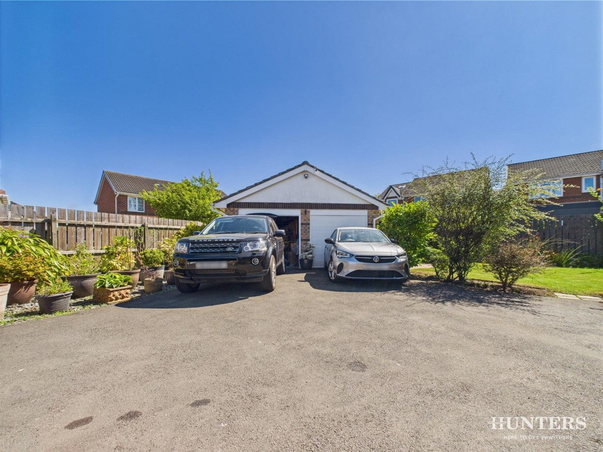 Plover Drive, Burnopfield, Newcastle Upon Tyne