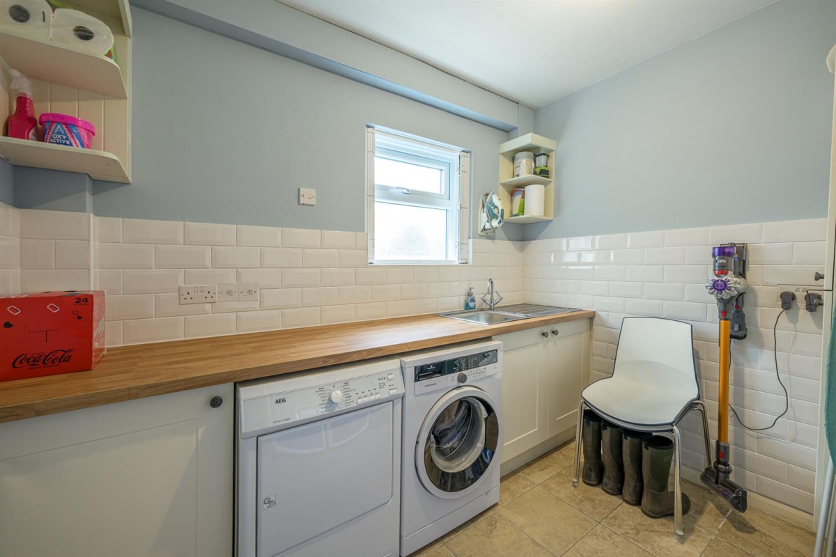 Spring Kell House, Bridgnorth Road, Stourton, Stourbridge, DY7 6RY