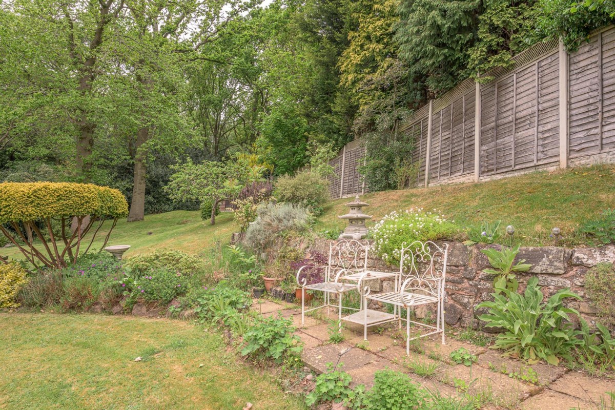 Spring Kell House, Bridgnorth Road, Stourton, Stourbridge, DY7 6RY