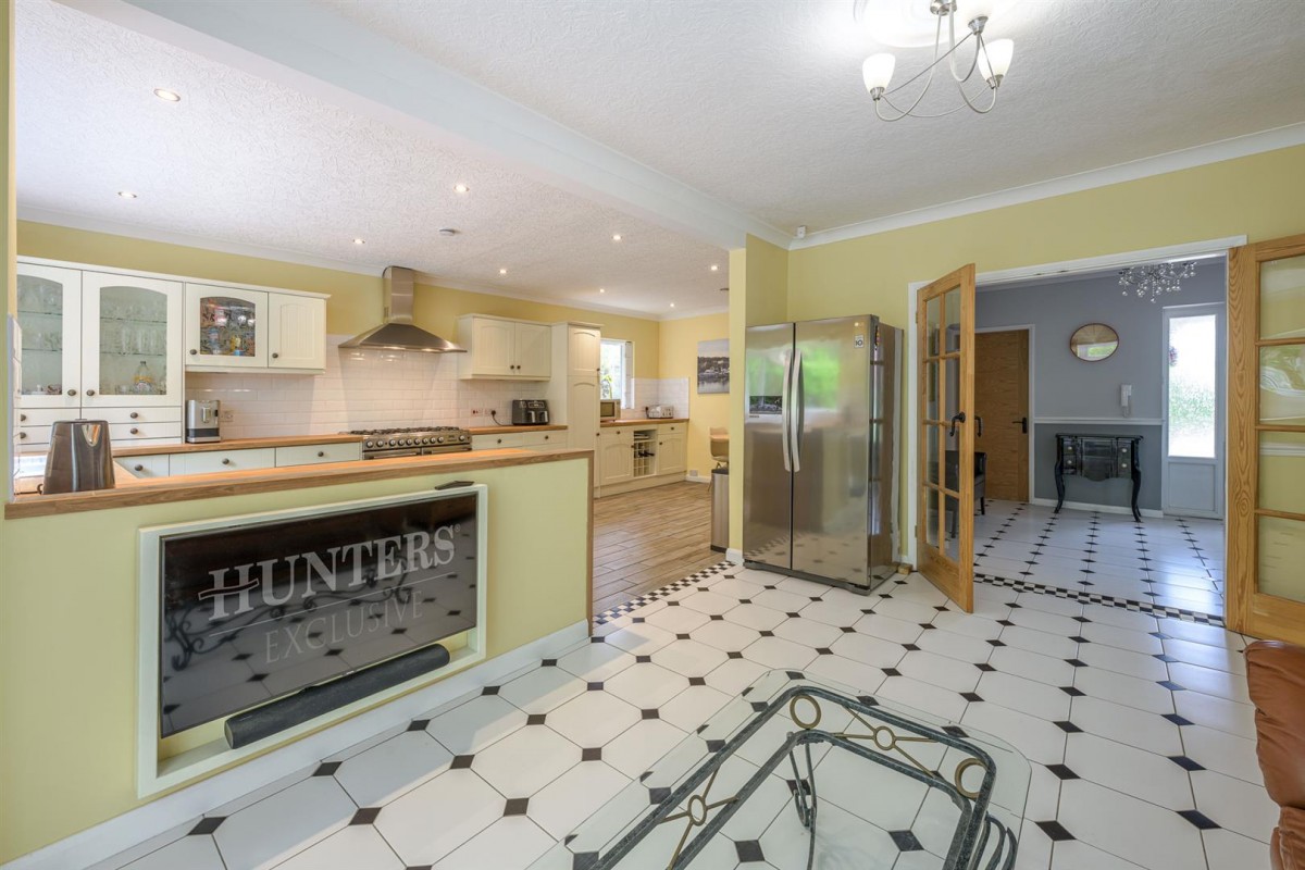 Spring Kell House, Bridgnorth Road, Stourton, Stourbridge, DY7 6RY