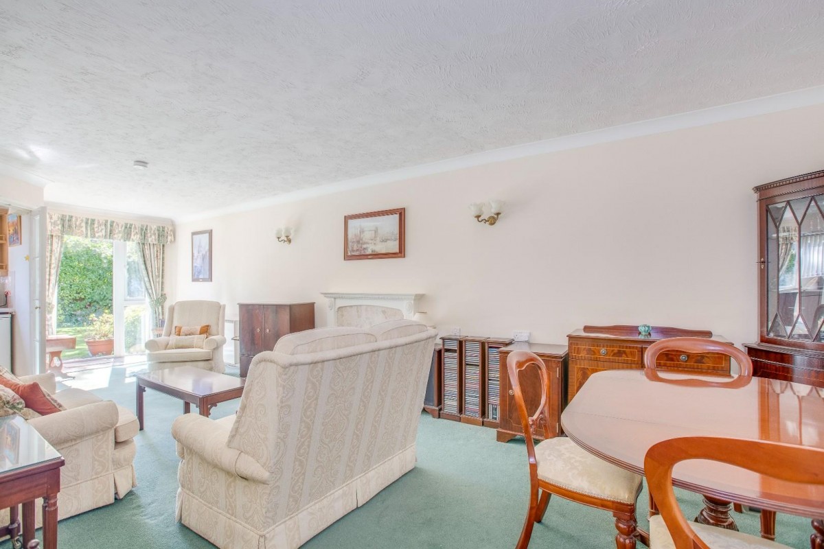 Archer Court, Chesham Road, Amersham, Buckinghamshire, HP6 5UL