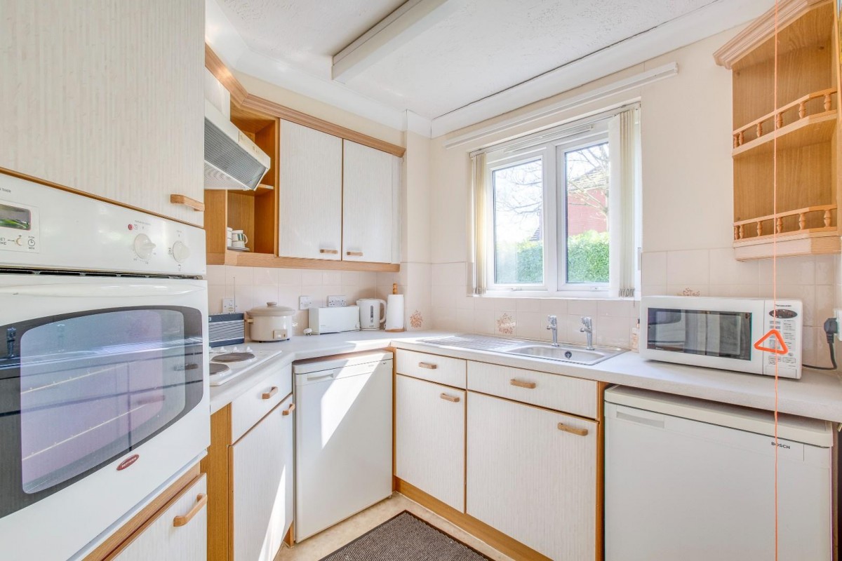 Archer Court, Chesham Road, Amersham, Buckinghamshire, HP6 5UL