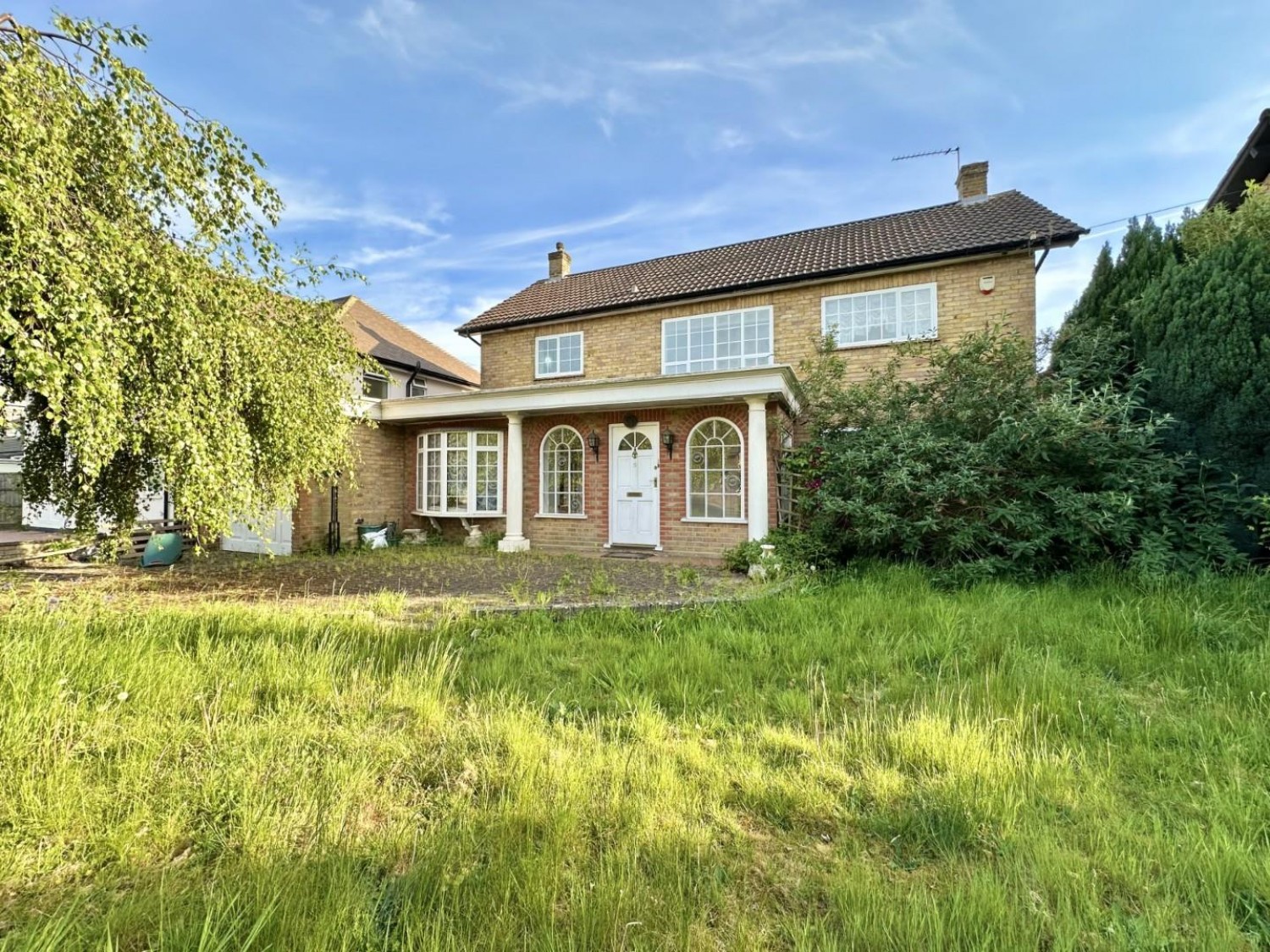 Woodstock Drive, Ickenham, UB10 8EQ