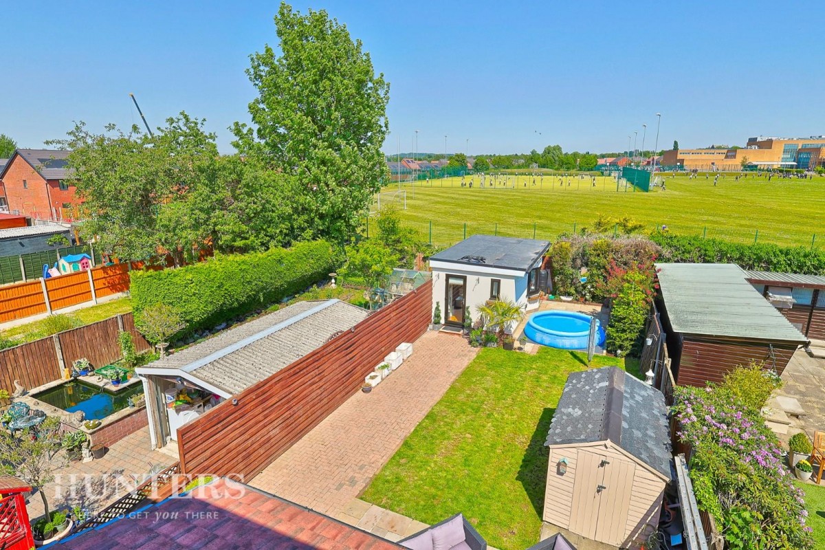 Foxdenton Lane, Chadderton, Oldham